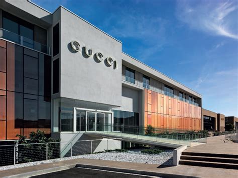 gucci sede milano uffici